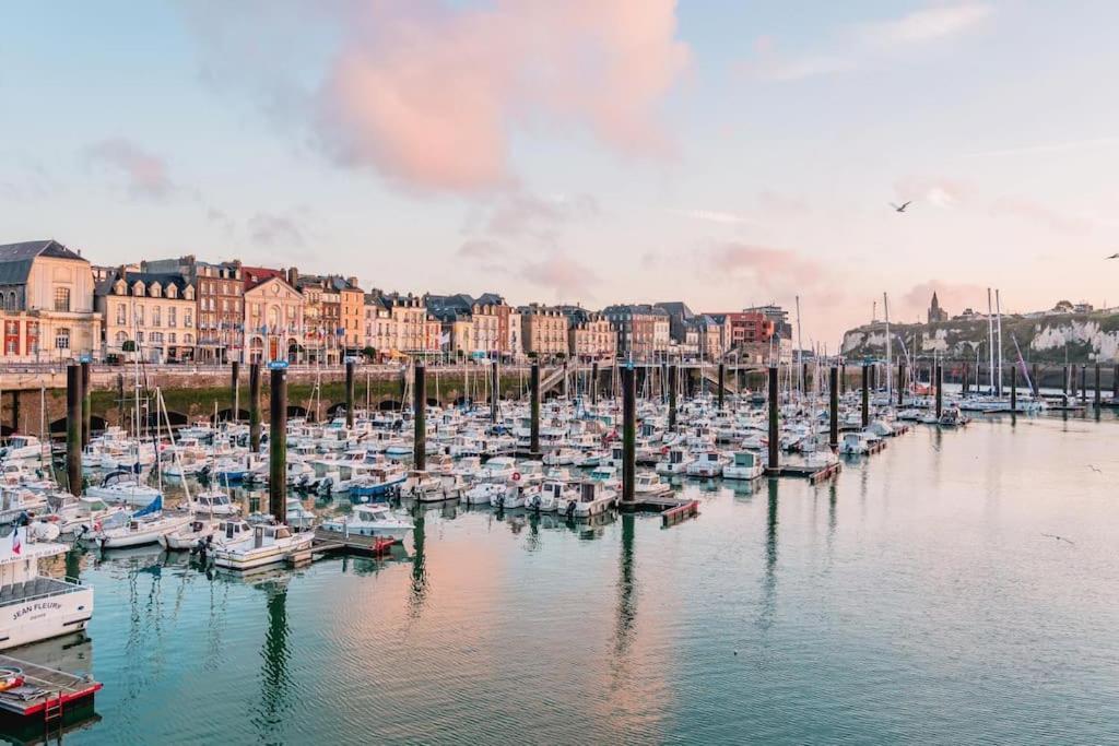 Le Dieppe Harbour - Ideal Loisirs Et Teletravail Apartment Bagian luar foto