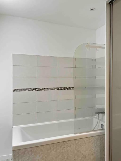 Le Dieppe Harbour - Ideal Loisirs Et Teletravail Apartment Bagian luar foto
